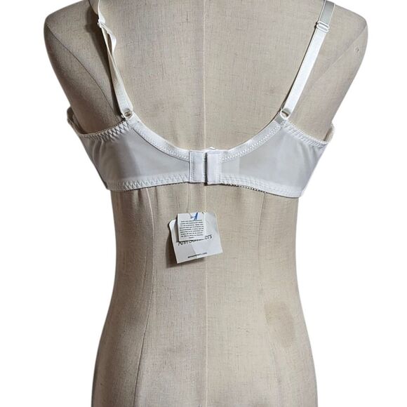 Ann Summers White Pure Lace Bra 38DD NWT - Picture 4 of 7